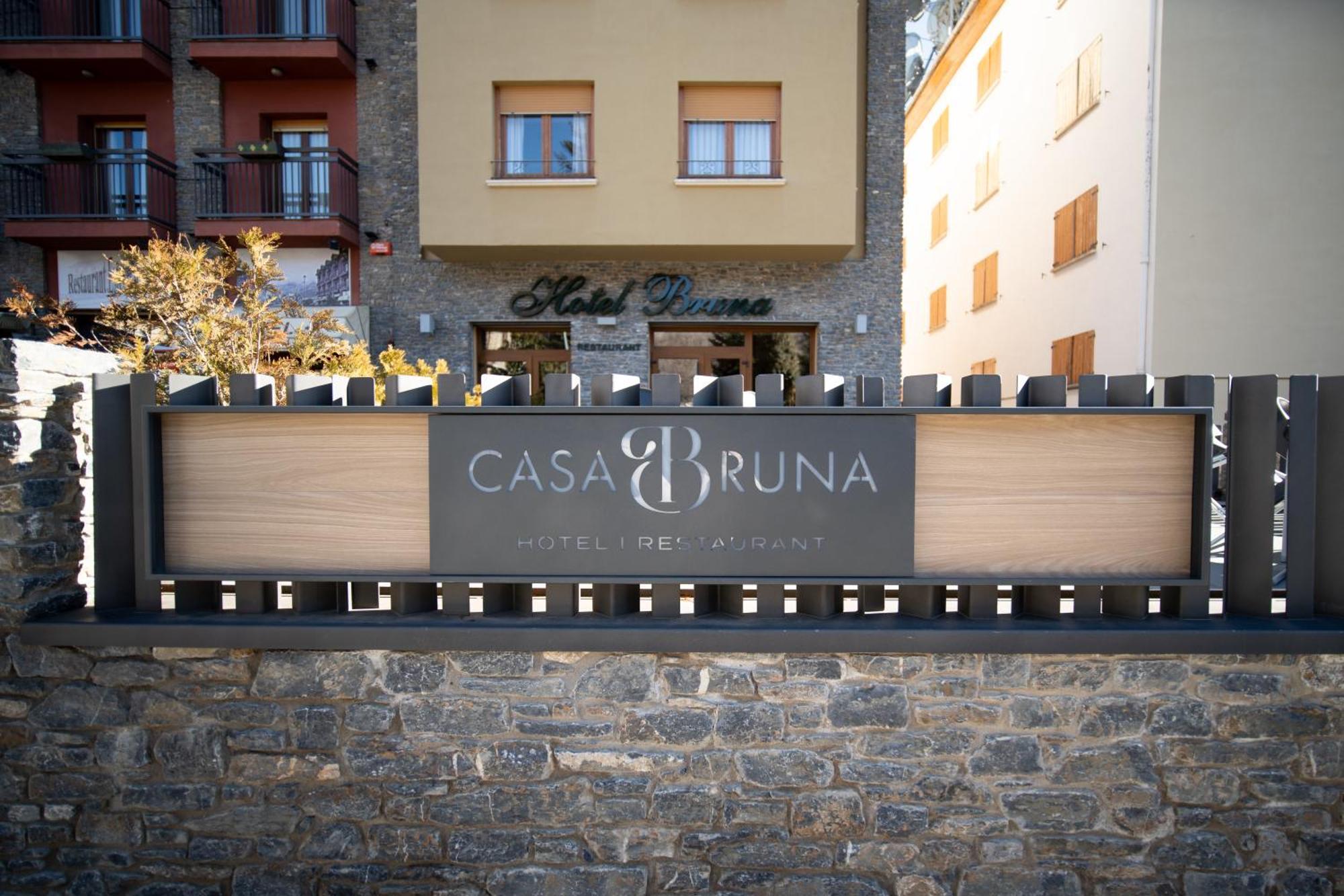 Hotel Bruna エステリ・ダネウ エクステリア 写真