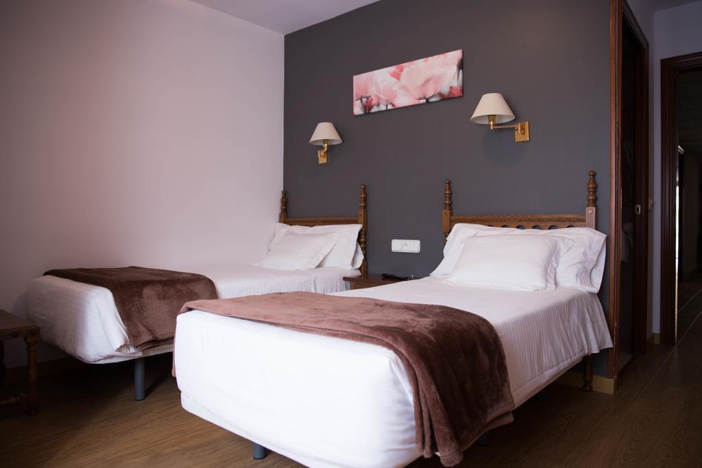 Hotel Bruna エステリ・ダネウ エクステリア 写真