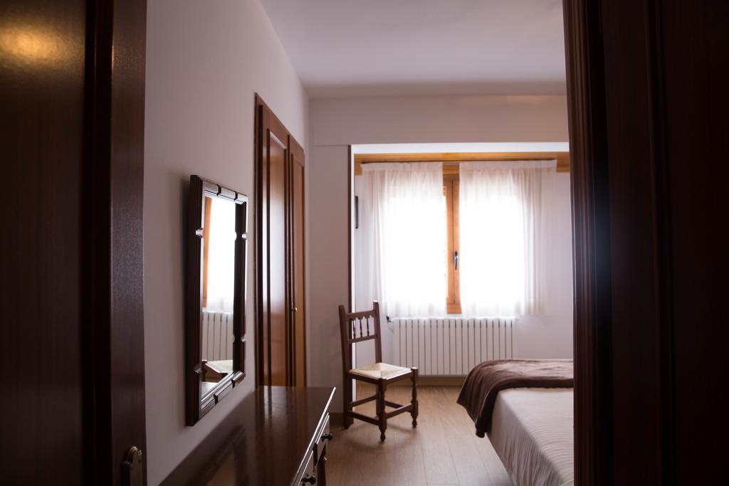 Hotel Bruna エステリ・ダネウ エクステリア 写真