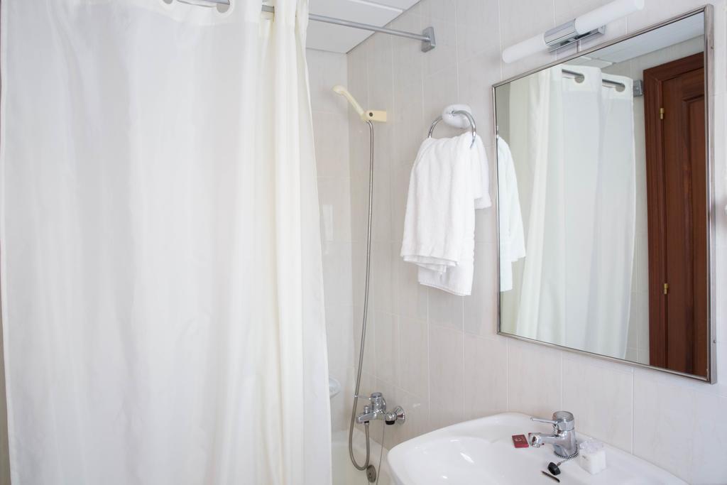 Hotel Bruna エステリ・ダネウ エクステリア 写真